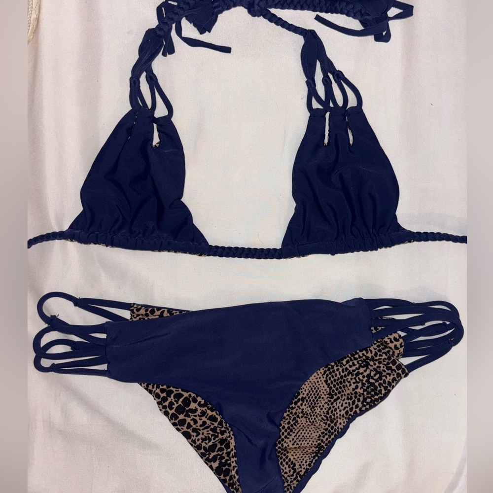 Blue Acacia Set
